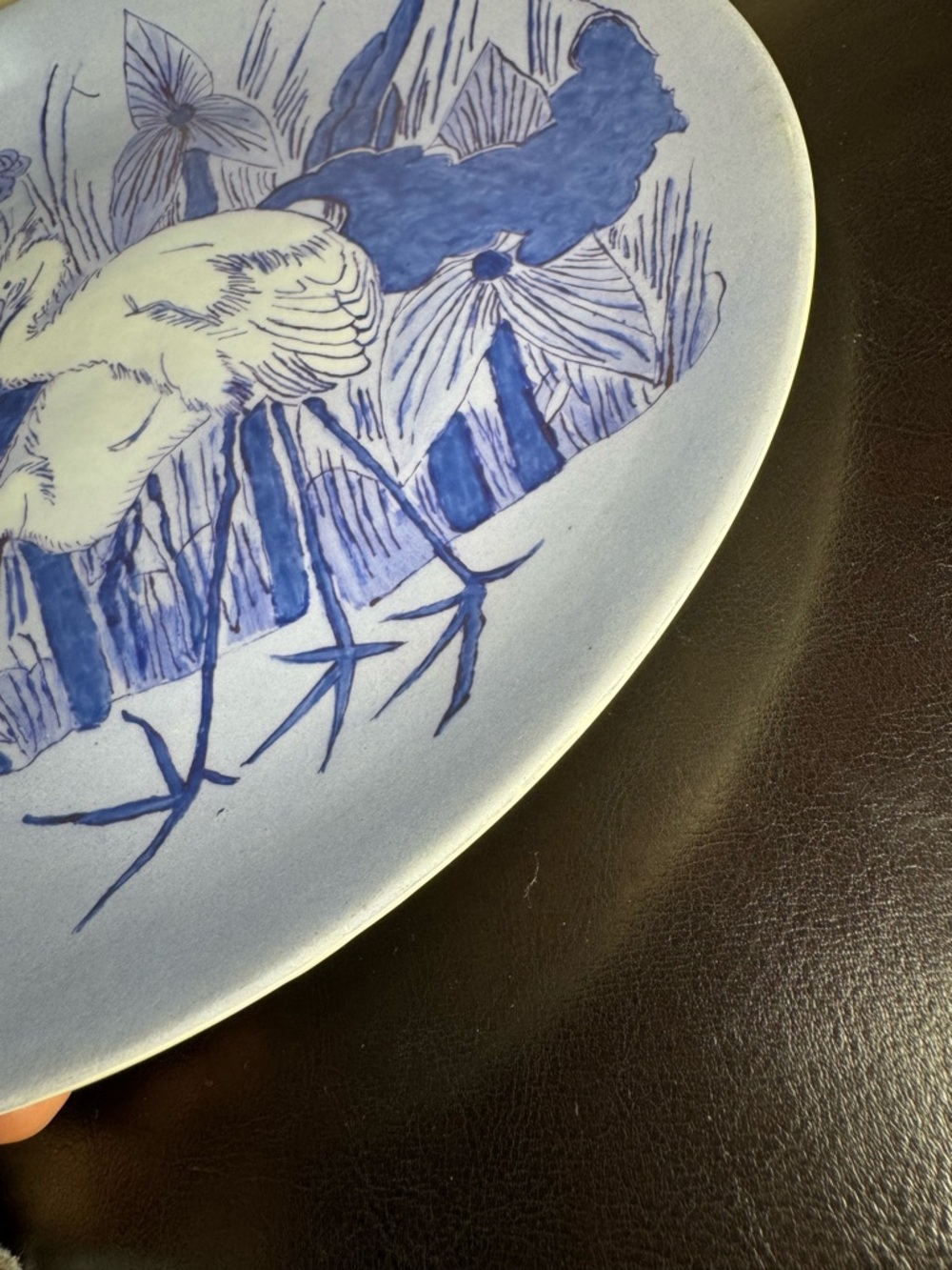Hand Painted Blue & White Heron / Crane Bird Decorative Wall Plate - Home Art - Picture 8 of 12